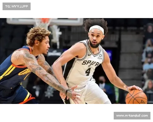 斯洛特率队客场遭遇两连败四天内重挫士气陷入困境